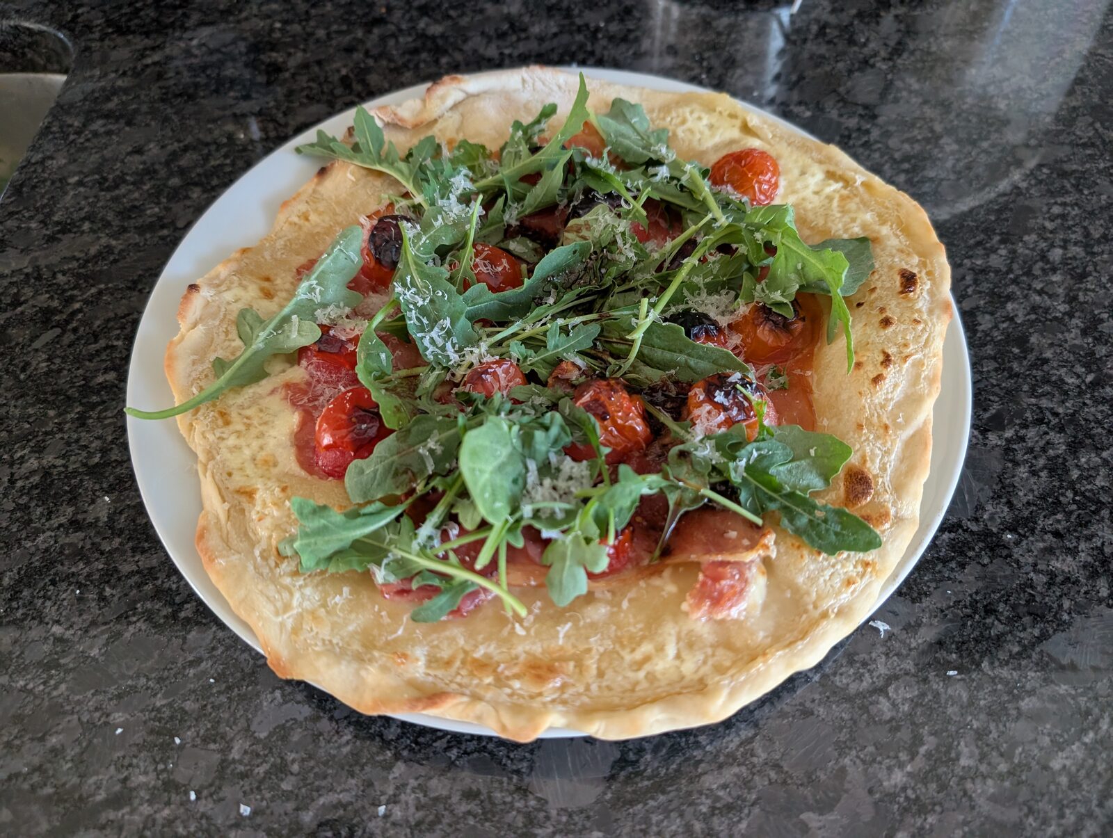 Flammenkuchen mediterran